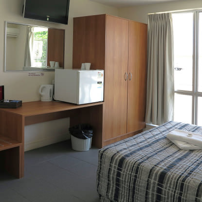 Upper Ross Hotel - Accommodation Cooktown 2