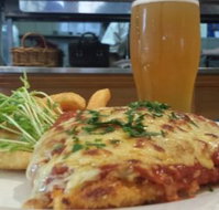Mount Henry Tavern - Accommodation Cooktown