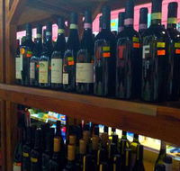 V -wall Tavern Blue Water Brasserie - Accommodation Cooktown