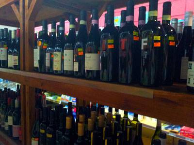 V -wall Tavern Blue Water Brasserie - Accommodation Cooktown 0