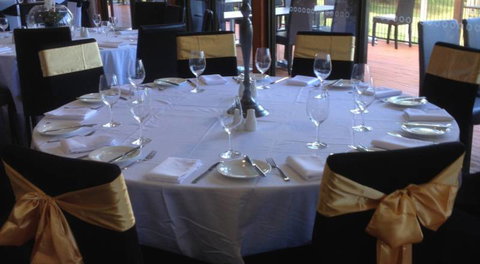 Pasfields Restaurant - Accommodation Cooktown 1