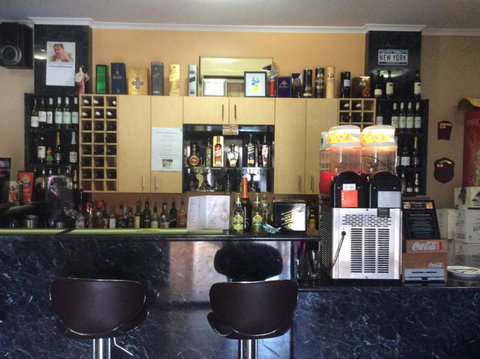 D'Amato's Family Restaurant - Accommodation Cooktown 4