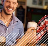 Burleigh Town Tavern - Accommodation Cooktown