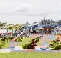 Seasons of New England Expo - Accommodation Cooktown