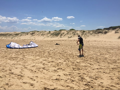 Kiteboarding Lesson - Accommodation Cooktown 2