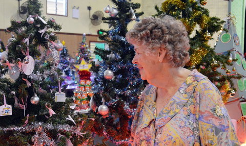 Mount Morgan Christmas Tree Festival - Accommodation Cooktown 1