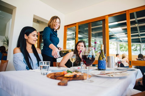 New Years Day -  Dine In The Vines With Music At Contentious Character - Accommodation Cooktown 1