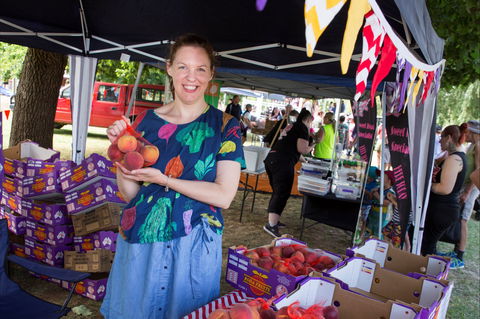 Swan Hill Farmers Market - Accommodation Cooktown 1