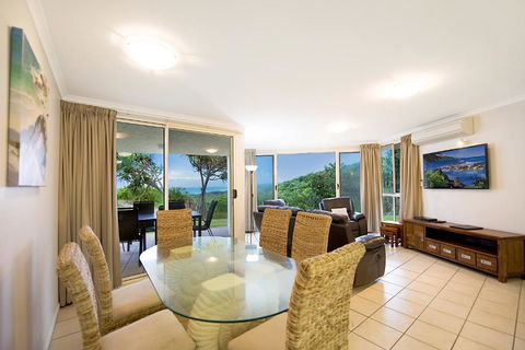 Whale Watch Ocean Beach Resort - Accommodation Cooktown 4