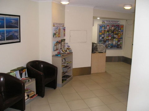 Beachfront Towers - Accommodation Cooktown 1