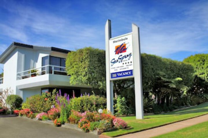 Merimbula NSW Accommodation Cooktown
