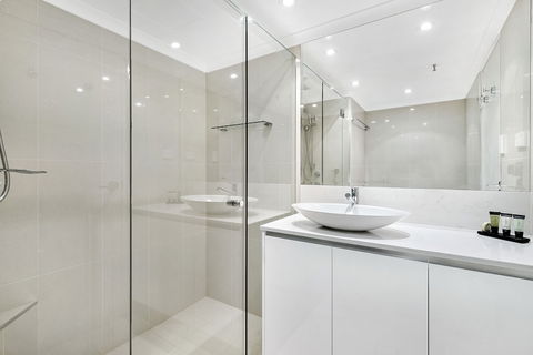 ULTIQA Beach Haven At Broadbeach - Accommodation Cooktown 2