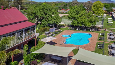 Alzburg Resort - Accommodation Cooktown 4
