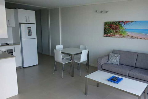 Chateau Beachside - Accommodation Cooktown 7