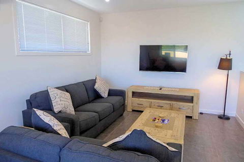 Fawkner Executive Suites & Serviced Apartments - Accommodation Cooktown 5