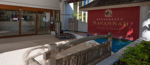 Broadbeach Savannah Hotel & Resort - Accommodation Cooktown 1