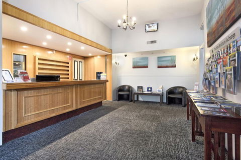 Commodore Regent - Accommodation Cooktown 5