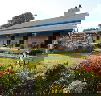 Robe House - Accommodation Cooktown