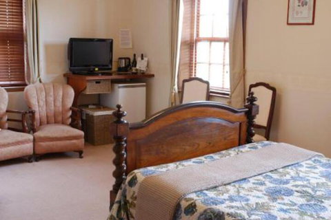Schouten House - Accommodation Cooktown 3