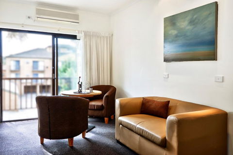 Best Western Geelong Motor Inn & Serviced Apartments - Accommodation Cooktown 3