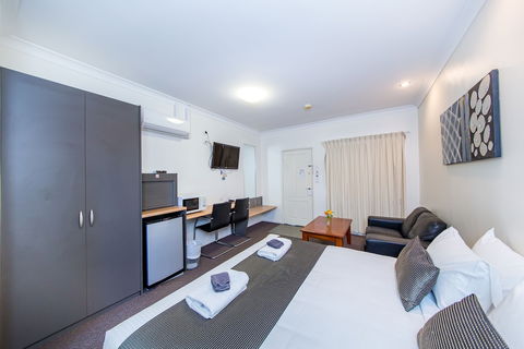 Ascot Lodge Motor Inn Kingaroy - Accommodation Cooktown 6