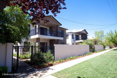 Charles Sturt Suites & Apartments - Accommodation Cooktown 0