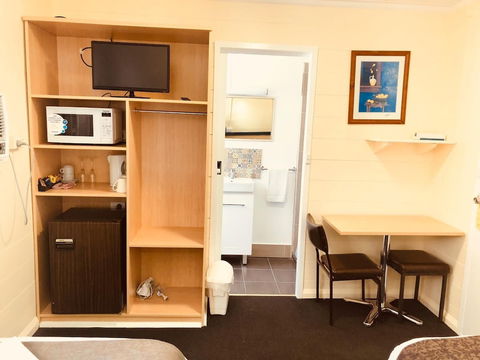 Red Cedar Motel - Accommodation Cooktown 6