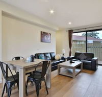 Comfort Inn  Apartments Dandenong - Accommodation Cooktown