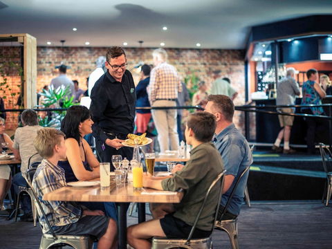 Mercure Kakadu Crocodile Hotel - Accommodation Cooktown 3