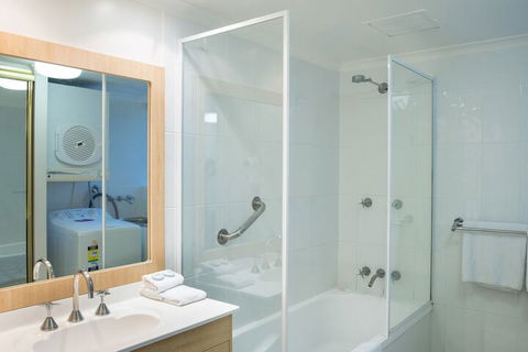 Golden Shores Holiday Club - Accommodation Cooktown 6