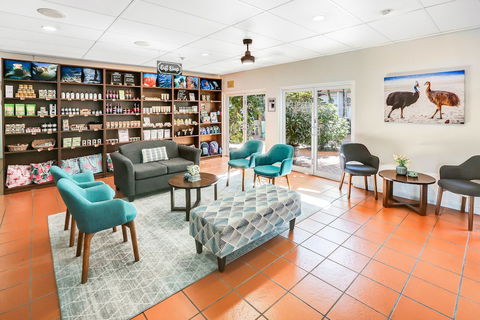 Coral Tree Inn - Accommodation Cooktown 2