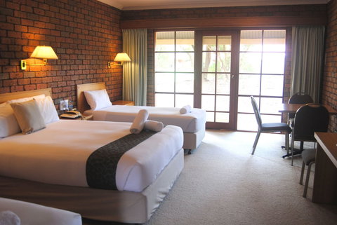 Grange Burn Motel - Accommodation Cooktown 5