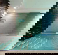 Oaks Glenelg Plaza Pier Suites - Accommodation Cooktown