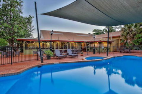 Kimberley Hotel Halls Creek - Accommodation Cooktown 0