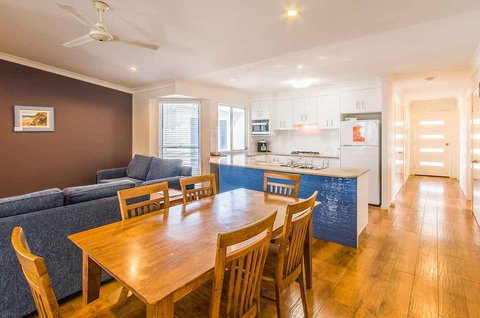 Fraser Island Beach Houses - Accommodation Cooktown 5