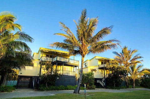 Fraser Island Beach Houses - Accommodation Cooktown 0