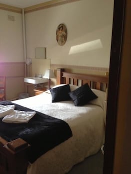 Walcha Royal Accommodation - Accommodation Cooktown 4