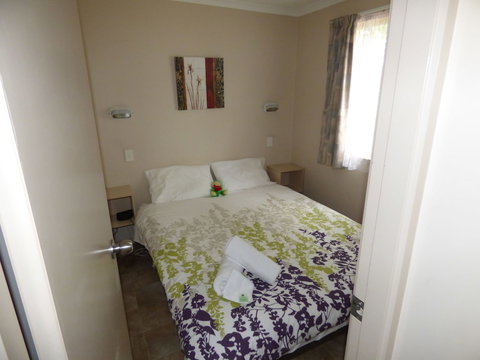 Tenterfield Lodge And Caravan Park - Accommodation Cooktown 3