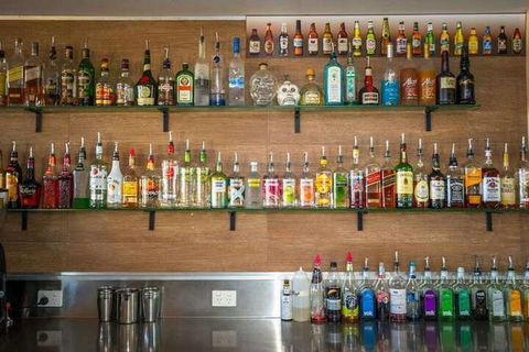 Beach Haven Executive Apartments - Accommodation Cooktown 3