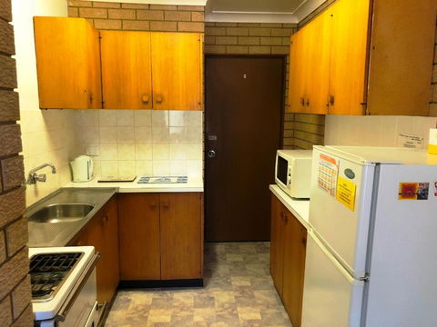 Flat 2 3 Bay Lane - Accommodation Cooktown 6