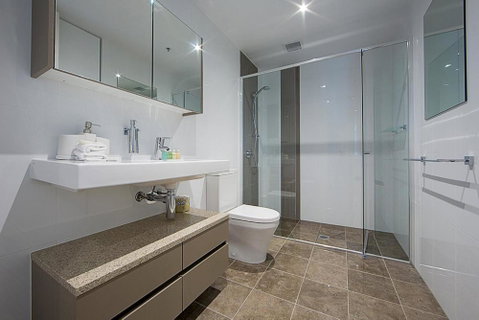 Accommodate Canberra Manhattan On The Park - Accommodation Cooktown 2