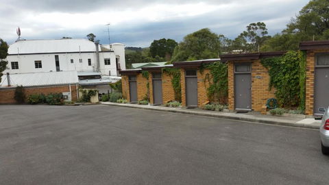 Fish Creek Hotel - Accommodation Cooktown 6