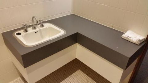 Fish Creek Hotel - Accommodation Cooktown 4