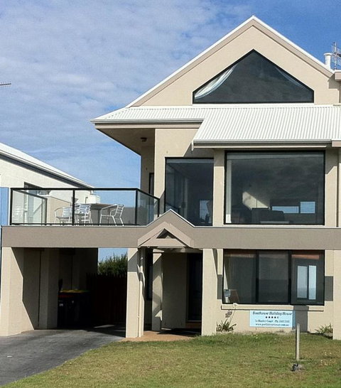 Boathouse Holiday House - Accommodation Cooktown 1
