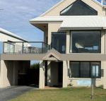 Boathouse Holiday House - Accommodation Cooktown