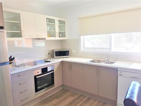 Neptune At Port Elliot - Accommodation Cooktown 1