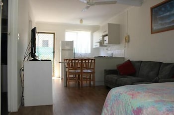 Bargara Beach Motor Inn - Accommodation Cooktown 1