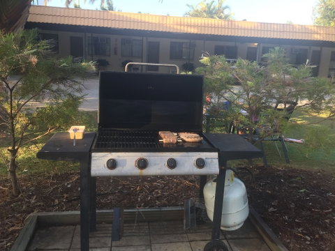 Bargara Beach Motor Inn - Accommodation Cooktown 3
