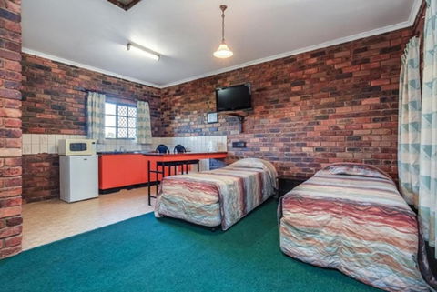 Fernvale Hotel Motel - Accommodation Cooktown 6