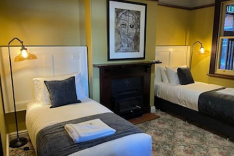 CBC Bed & Breakfast & Cafe - Accommodation Cooktown 0